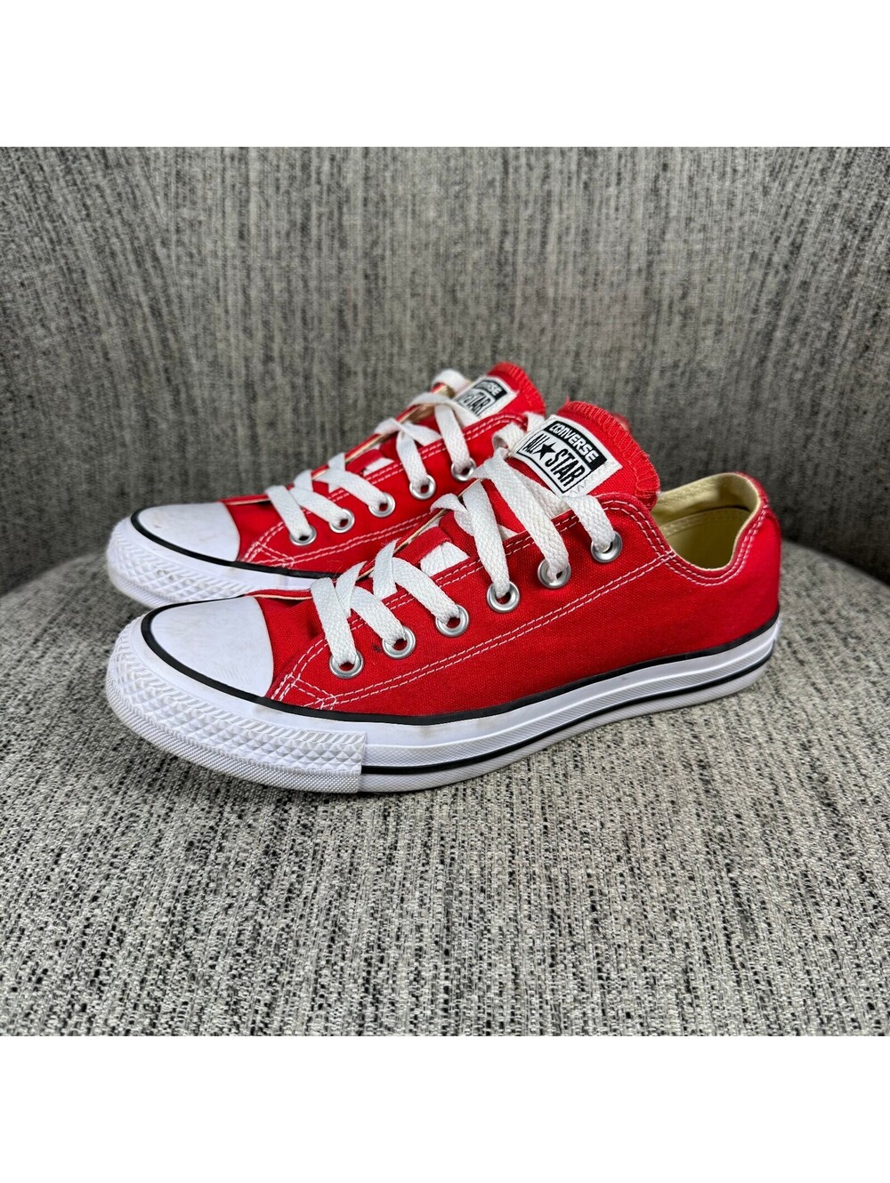 Converse Chuck Taylor All Star Red Canvas Low Top Sneakers Womens Size 7.5